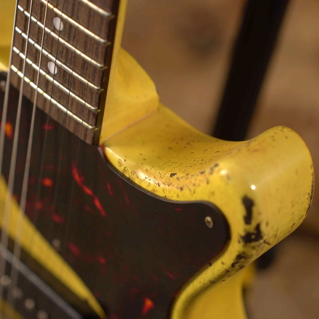Rock N Roll Relics Thunders DC - TV Yellow