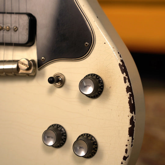 Rock N Roll Relics Thunders II - Aged White