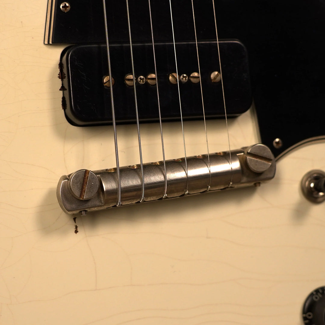 Rock N Roll Relics Thunders II - Aged White