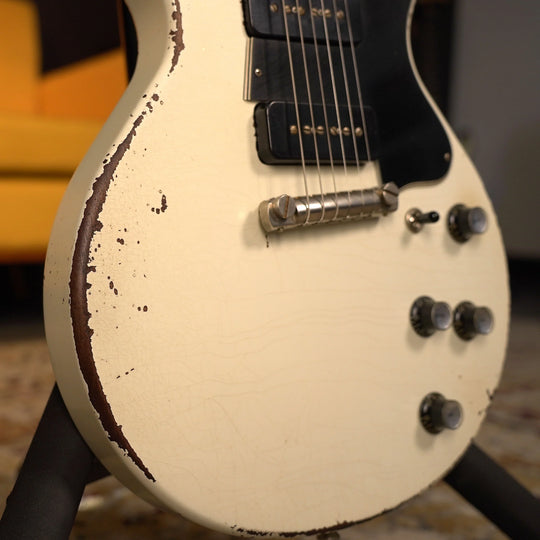 Rock N Roll Relics Thunders II - Aged White