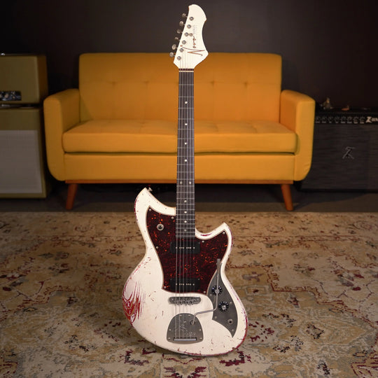 Novo Serus J - Olympic White over Candy Apple Red