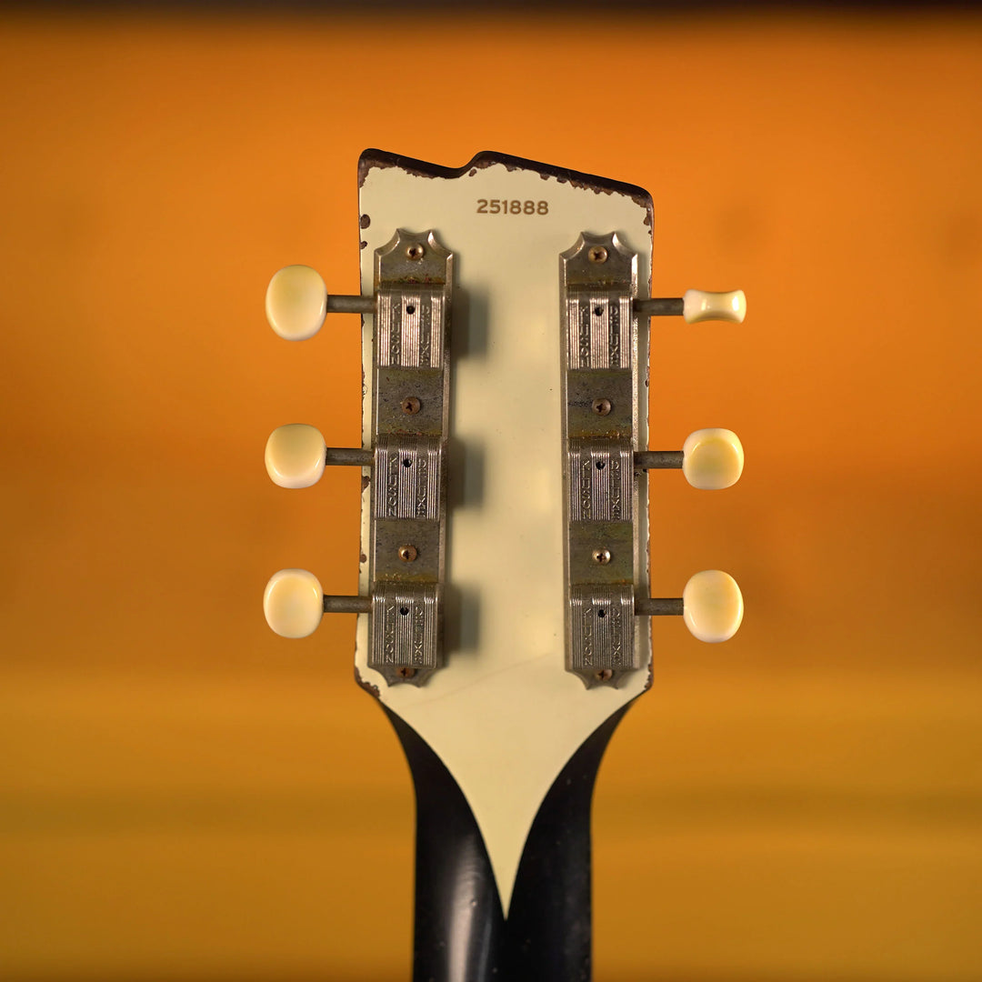 Rock N Roll Relics Thunders DC - Jet Black