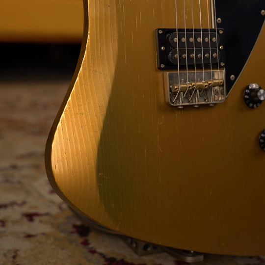 Novo Voltur V2 - Gold Top Gold