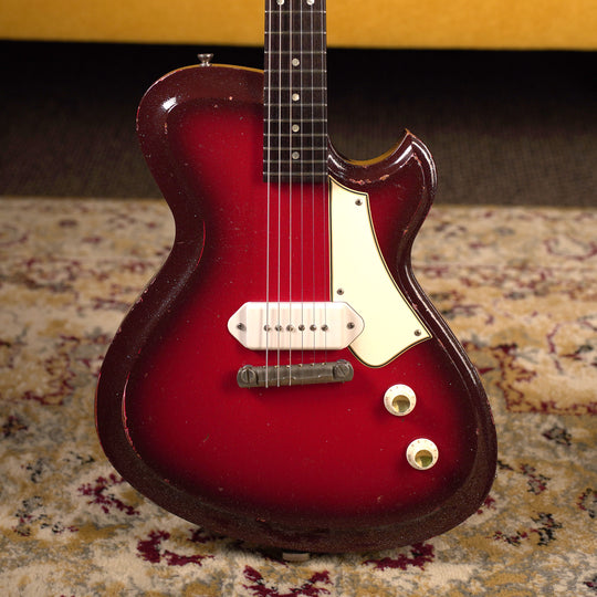 Novo Solus M1 - Silvertone Burst