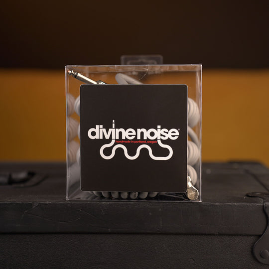 Divine Noise 30' Curly Straight-Right Angle Instrument Cable - Grey