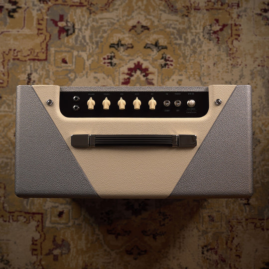 Divided By 13 BTR 23 Combo 1x12 - Silver Tolex w/ Ivory Bronco V