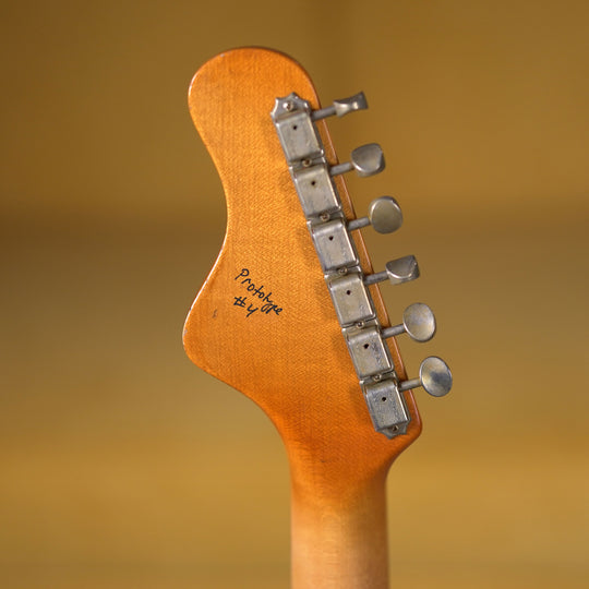 Castedosa Guitars "Familia Built" El Caballo - Black