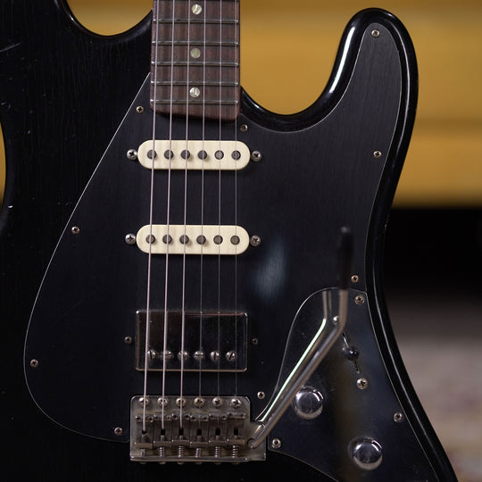 Castedosa Guitars "Familia Built" El Caballo - Black