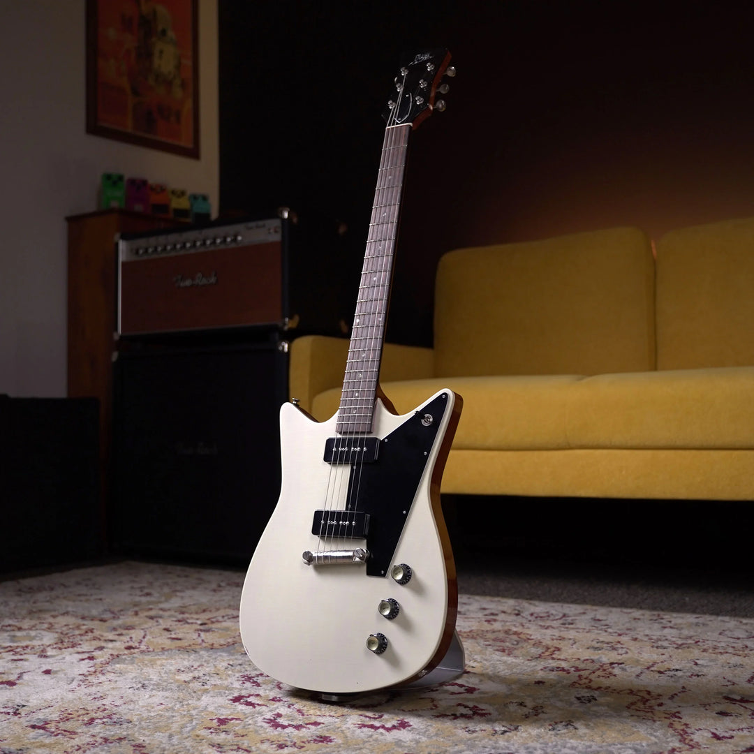 Frank Brothers Arcade One - Trans Trillium White