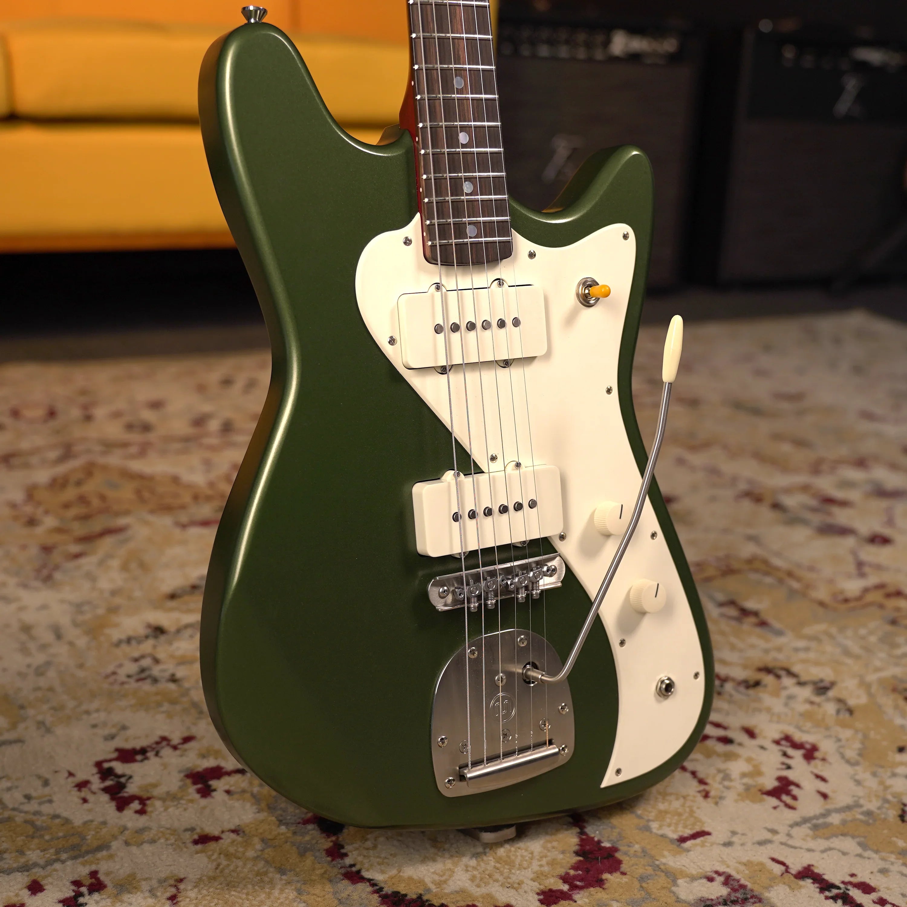Black Bobbin Guitars – High Voltage Guitars