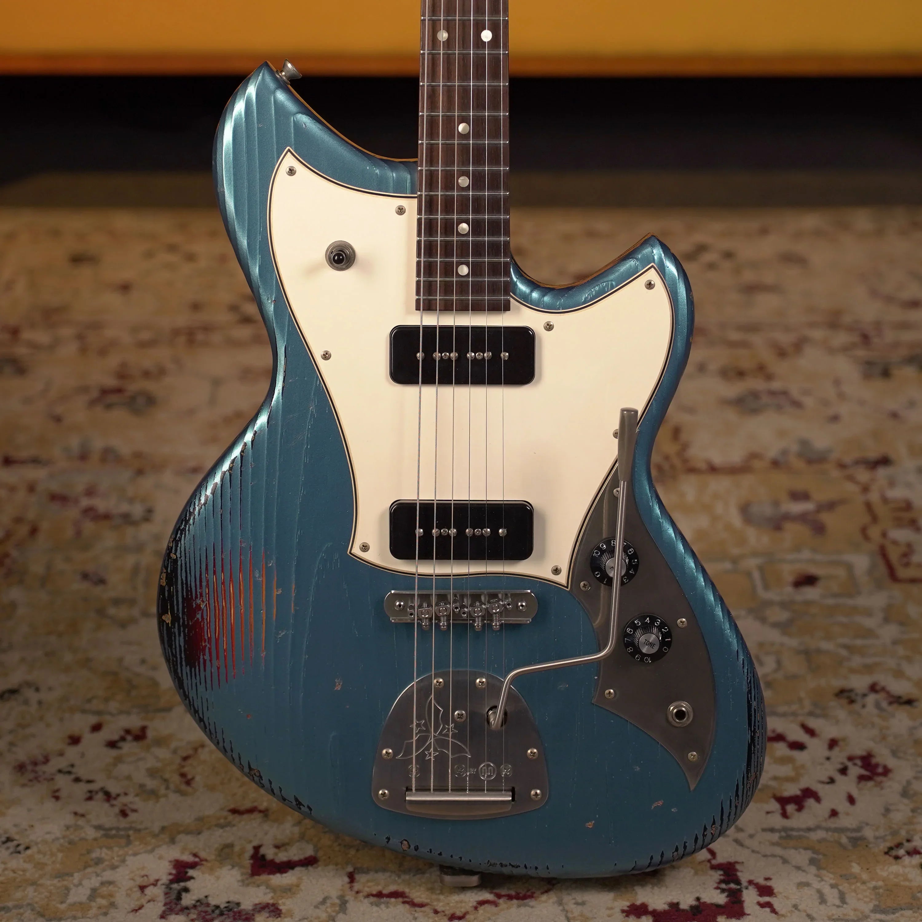 Novo Serus J - Lake Placid Blue over '64 3-Tone Sunburst – High