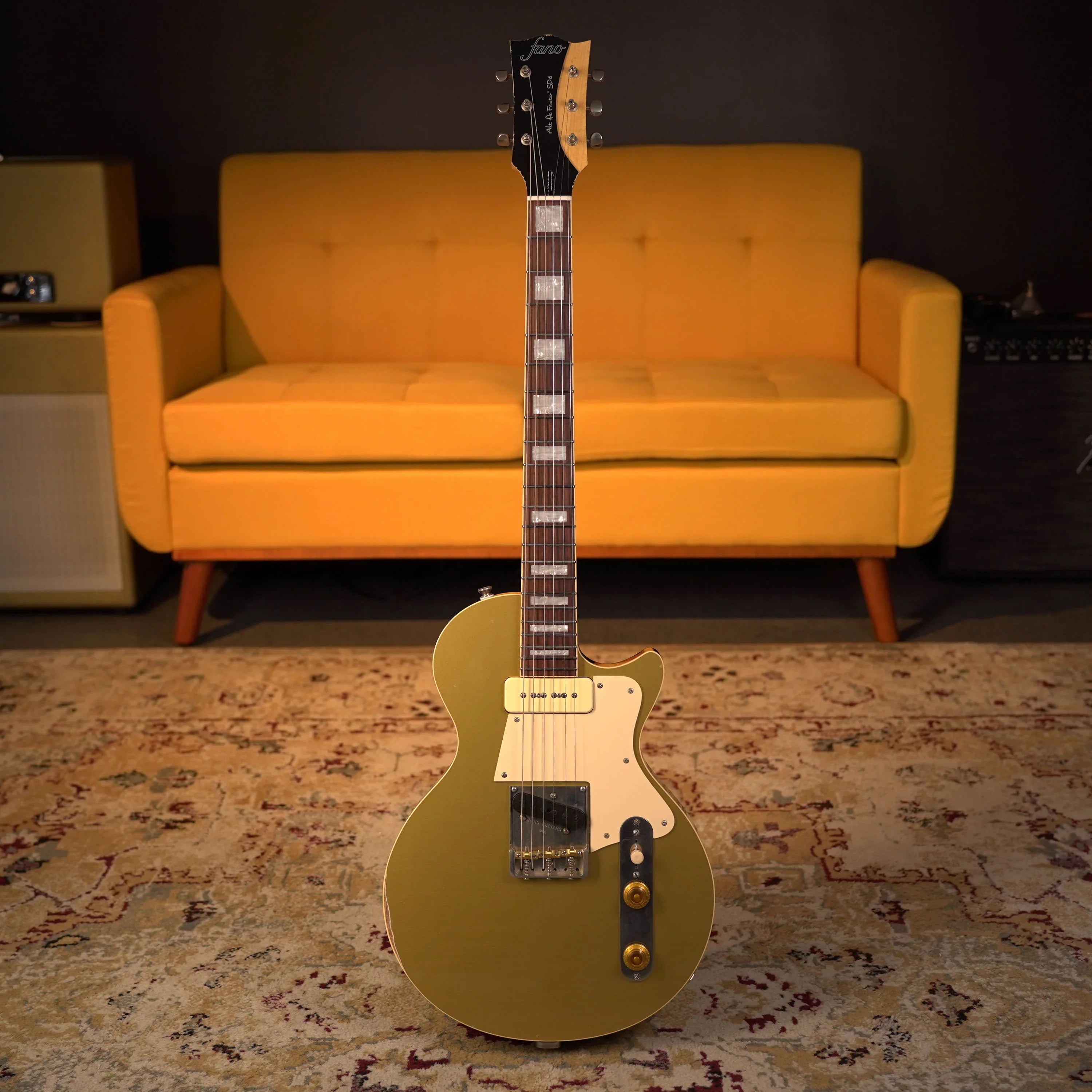 Fano Guitars Alt de Facto SP6 - Gold Top – High Voltage Guitars