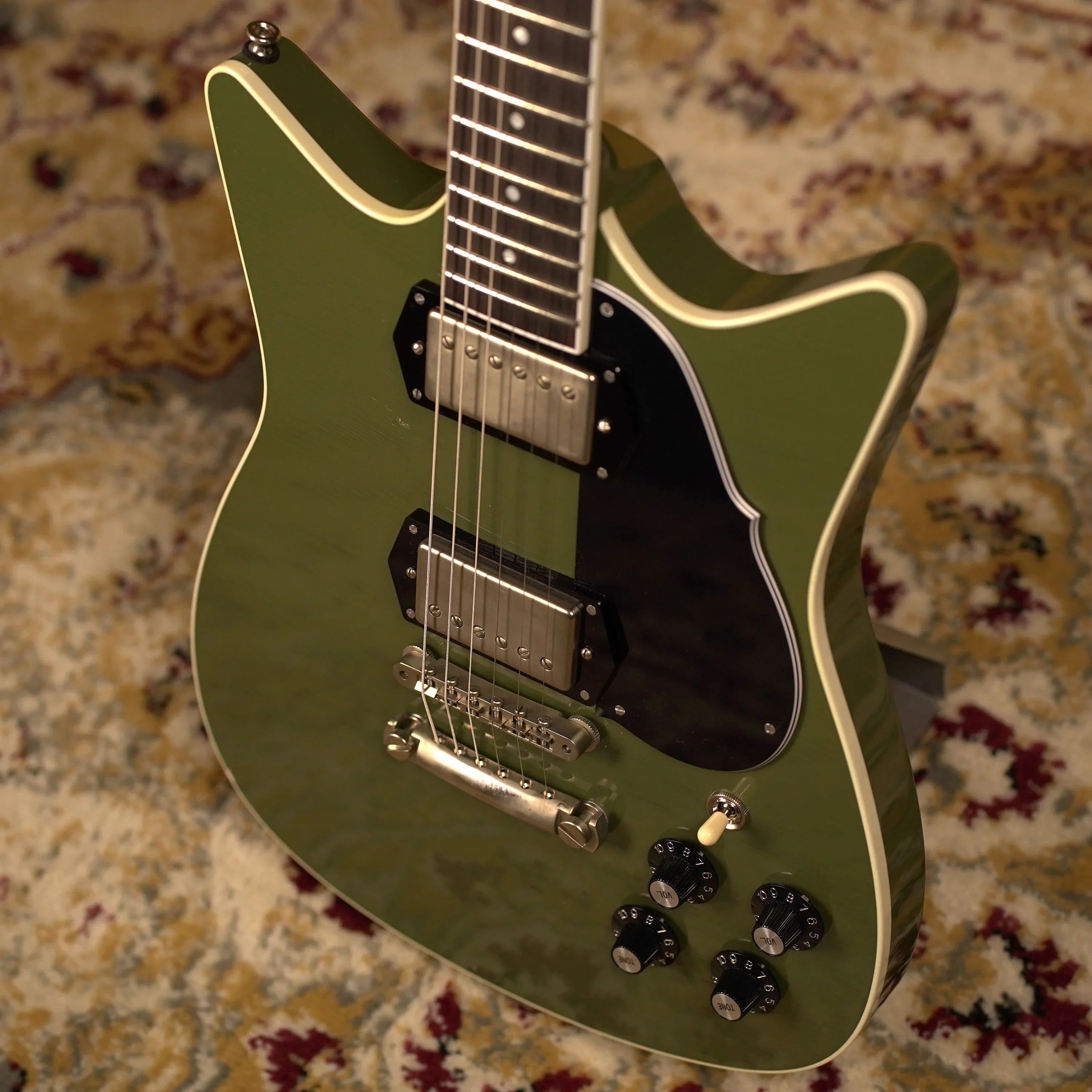 Frank Brothers Arcade One - Olive Drab – High Voltage Guitars