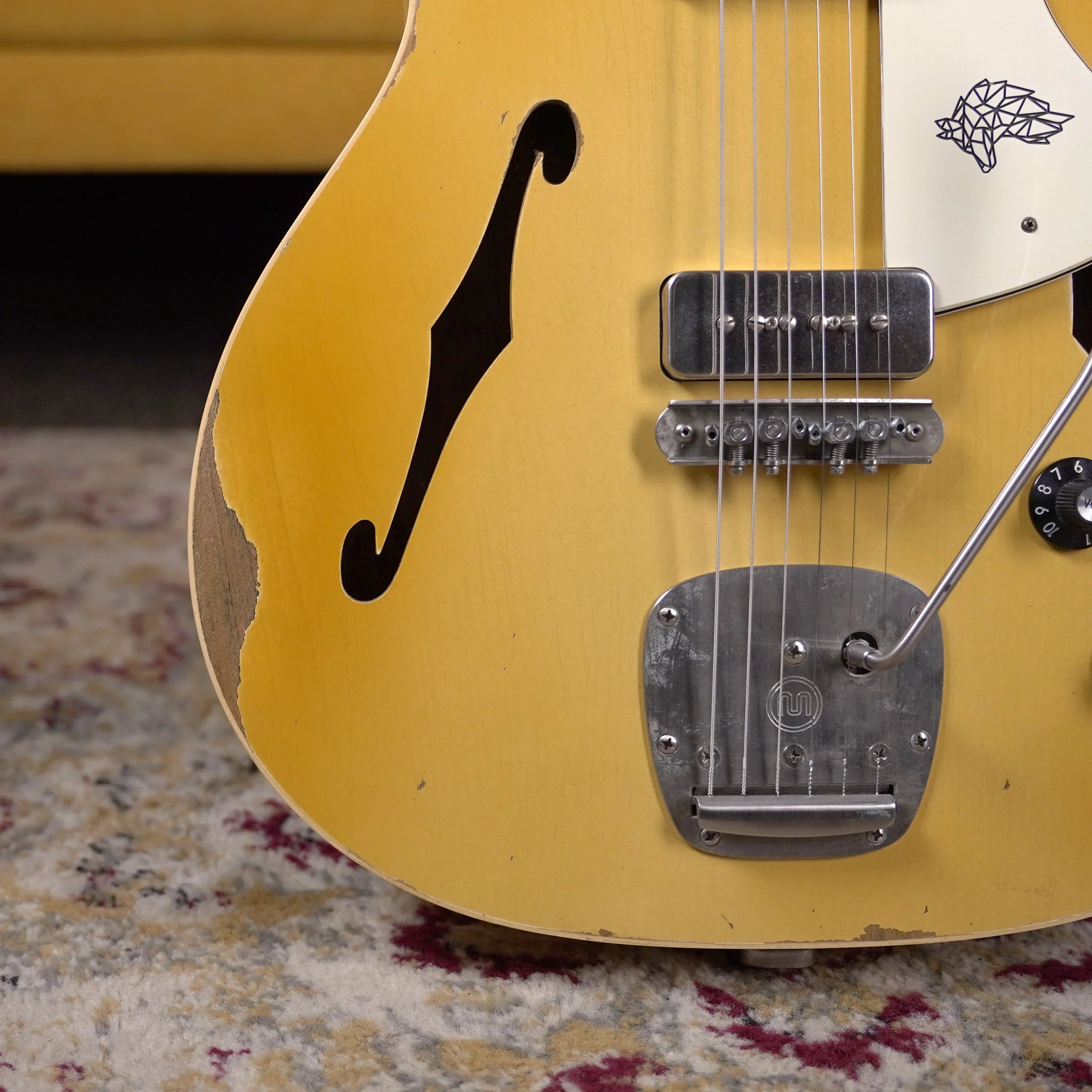 Castedosa 3511 Lobo - Burnt Marshmallow – High Voltage Guitars