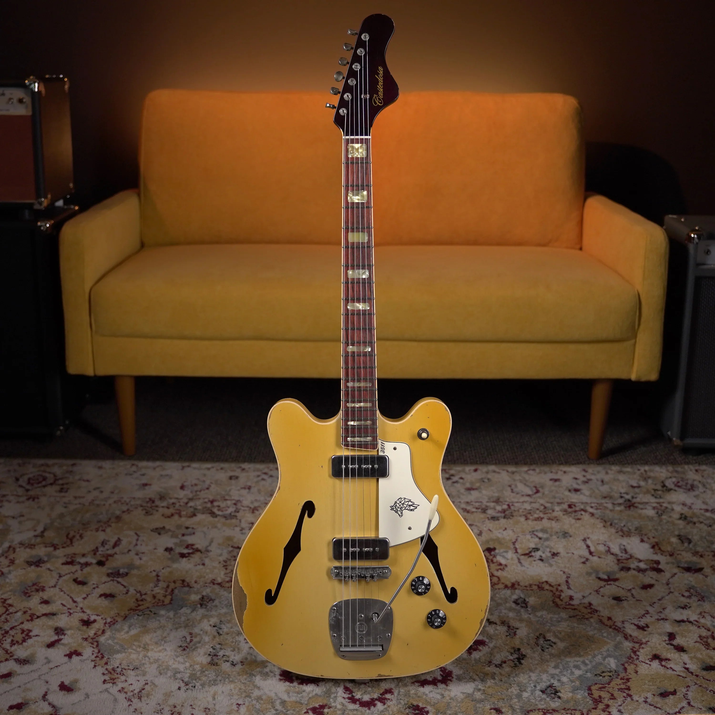 Castedosa 3511 Lobo - Burnt Marshmallow – High Voltage Guitars