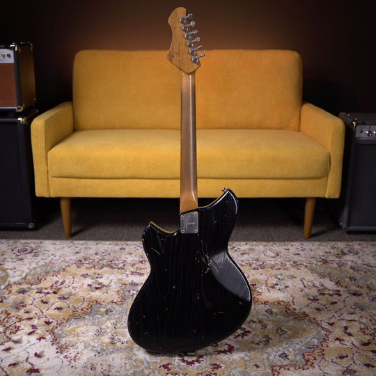 Novo Miris P2 - Bull Black