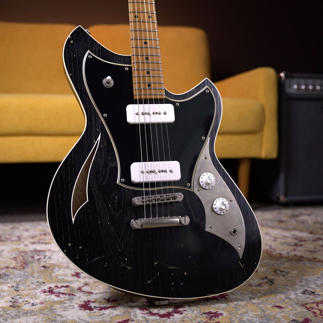 Novo Miris P2 - Bull Black