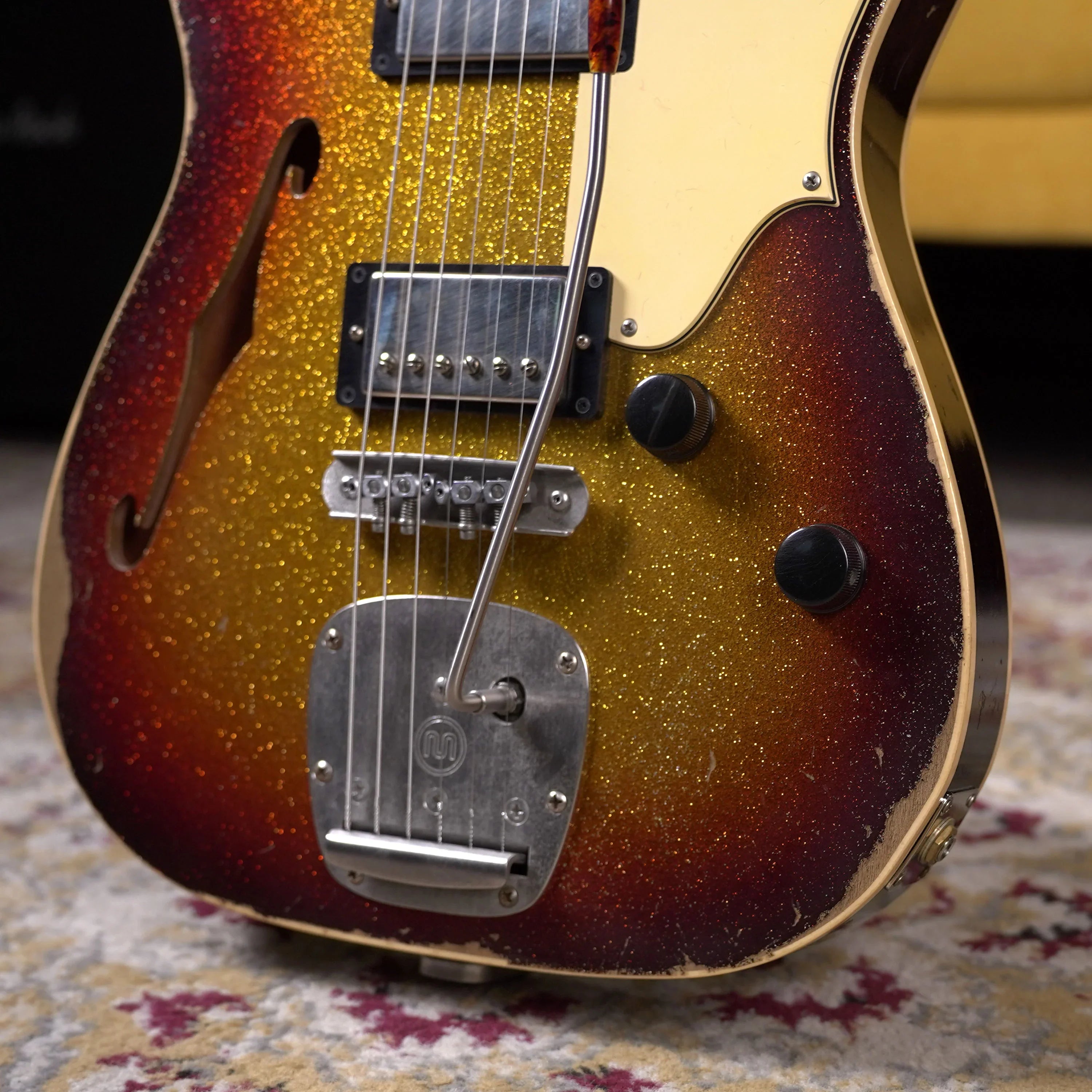 Castedosa Marianna Semi-Hollow - 3-Tone Sunburst Sparkle – High