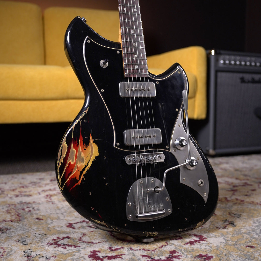 Novo Serus J - Bull Black over '64 3-Tone Burst