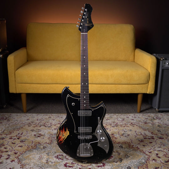 Novo Serus J - Bull Black over '64 3-Tone Burst