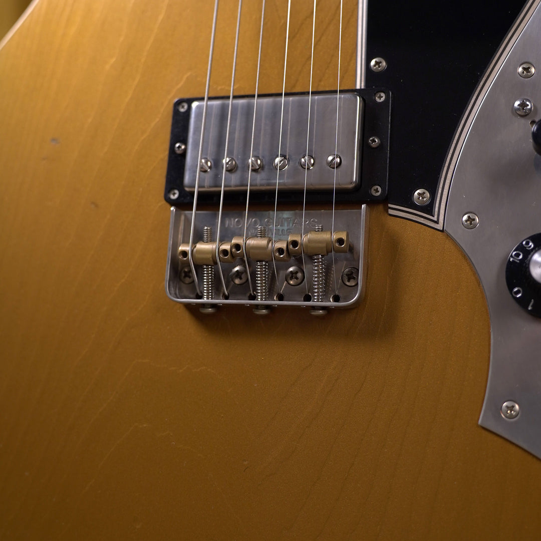 Novo Serus TC - Gold Top Gold