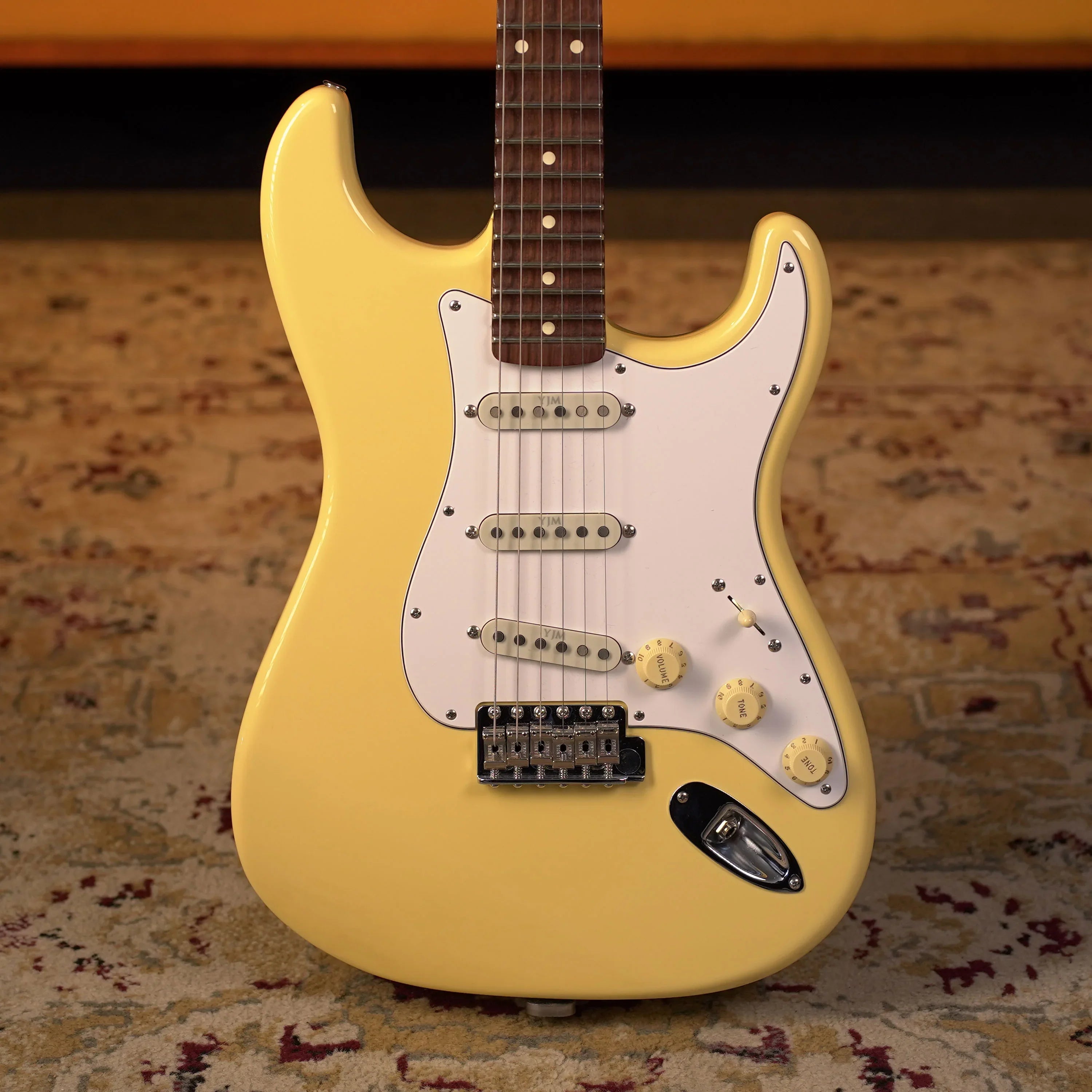 2022 Fender Yngwie Malmsteen Stratocaster - Vintage White – High