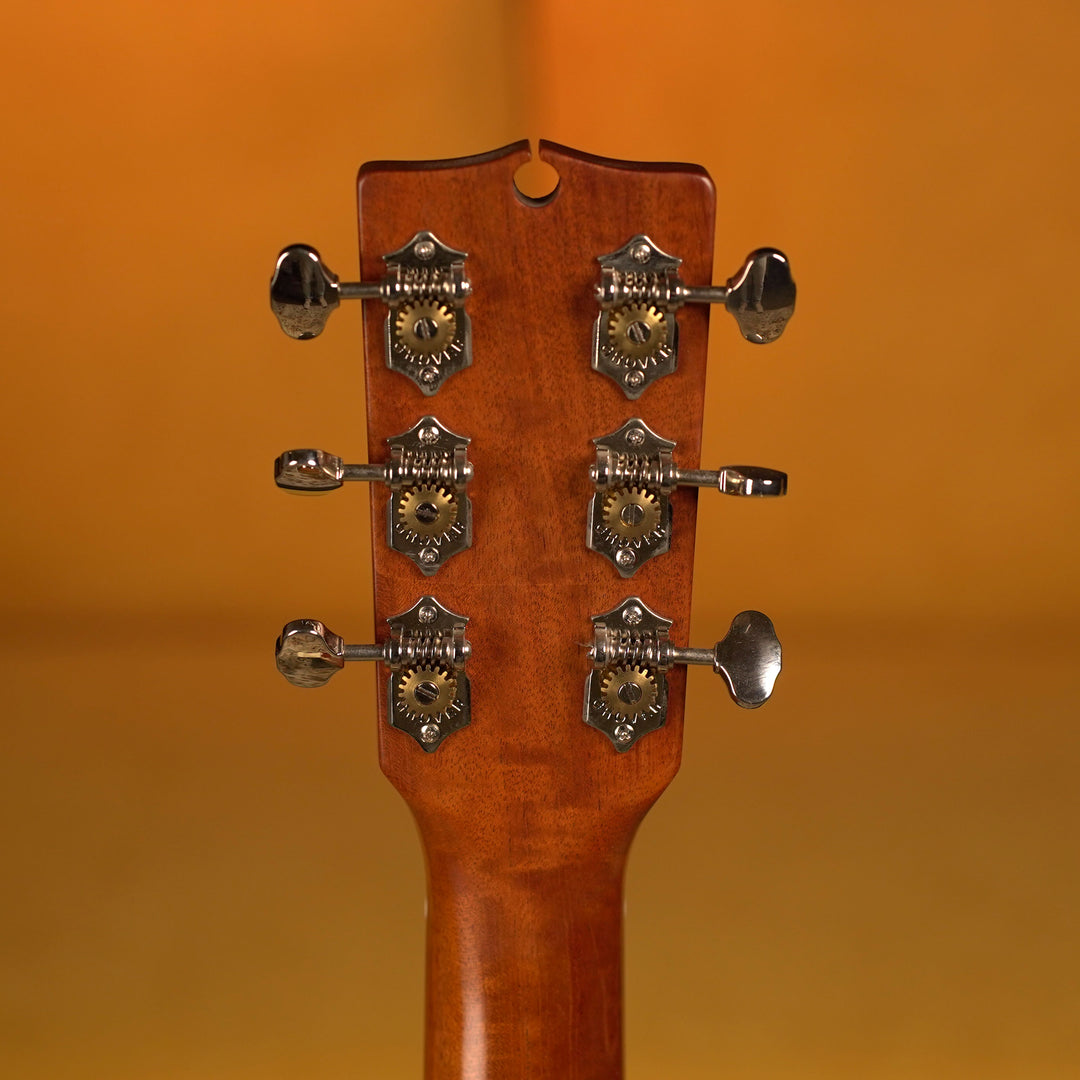 Used Grez Folsom - Light Cream