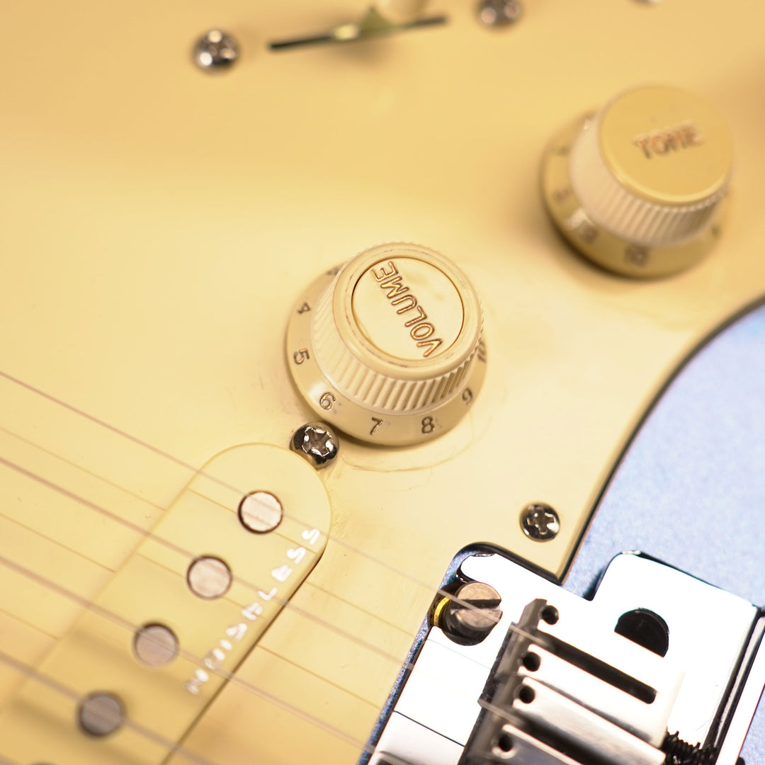 2023 Fender American Ultra Stratocaster - Cobra Blue