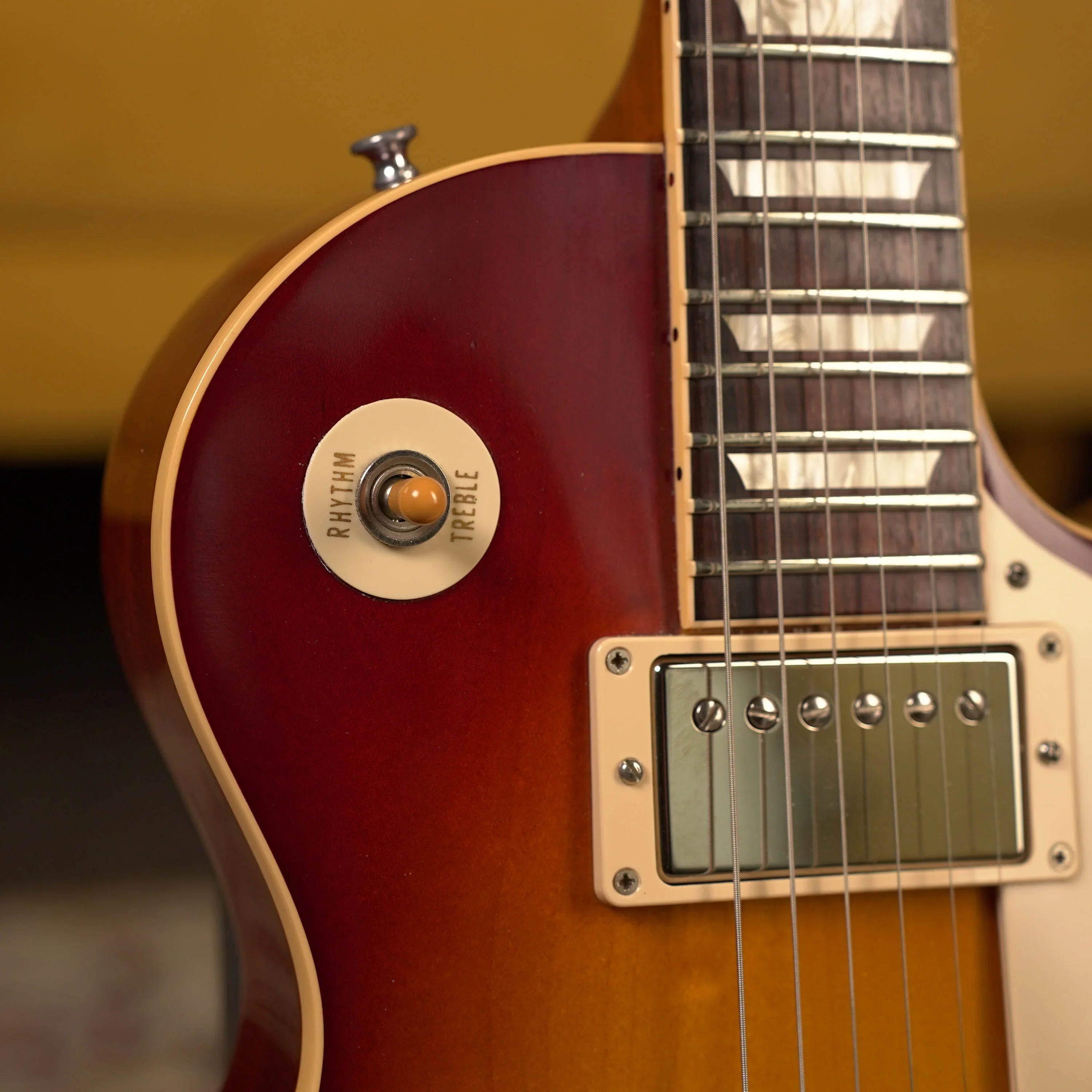 2011 Gibson Custom R5 Hot Mod Les Paul - Cherry Sunburst – High