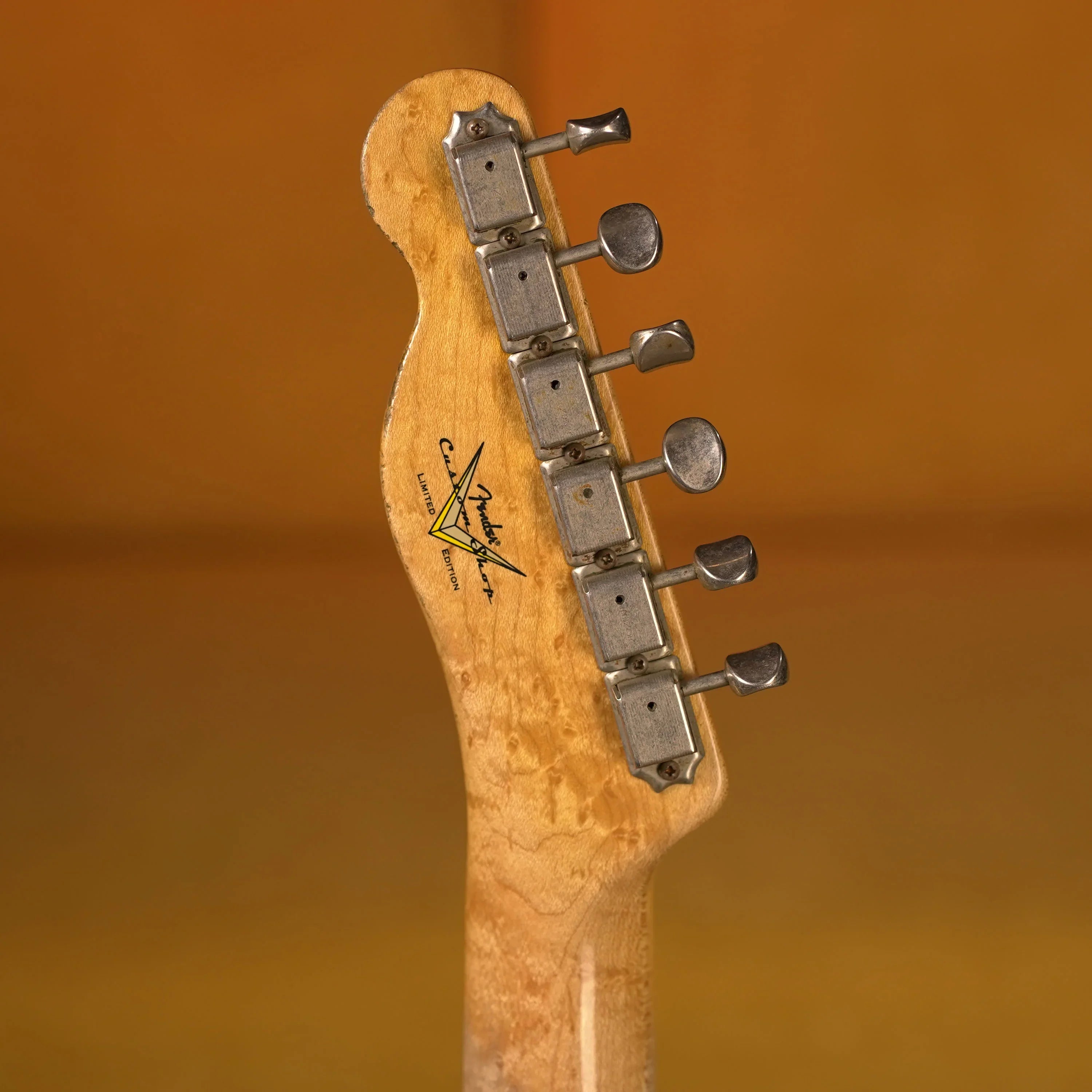 2016 Fender Custom Shop Mischief Maker - Aged Aztec Gold over 3