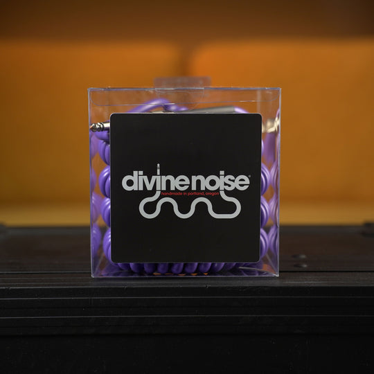 Divine Noise 30' Curly Straight-Right Angle Instrument Cable